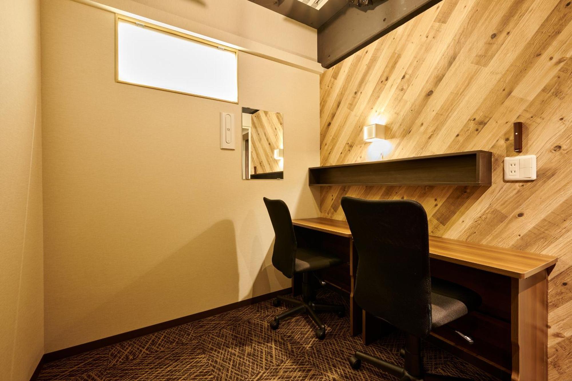 Capsule Hotel Continue Nijojokita Kyoto Exterior foto
