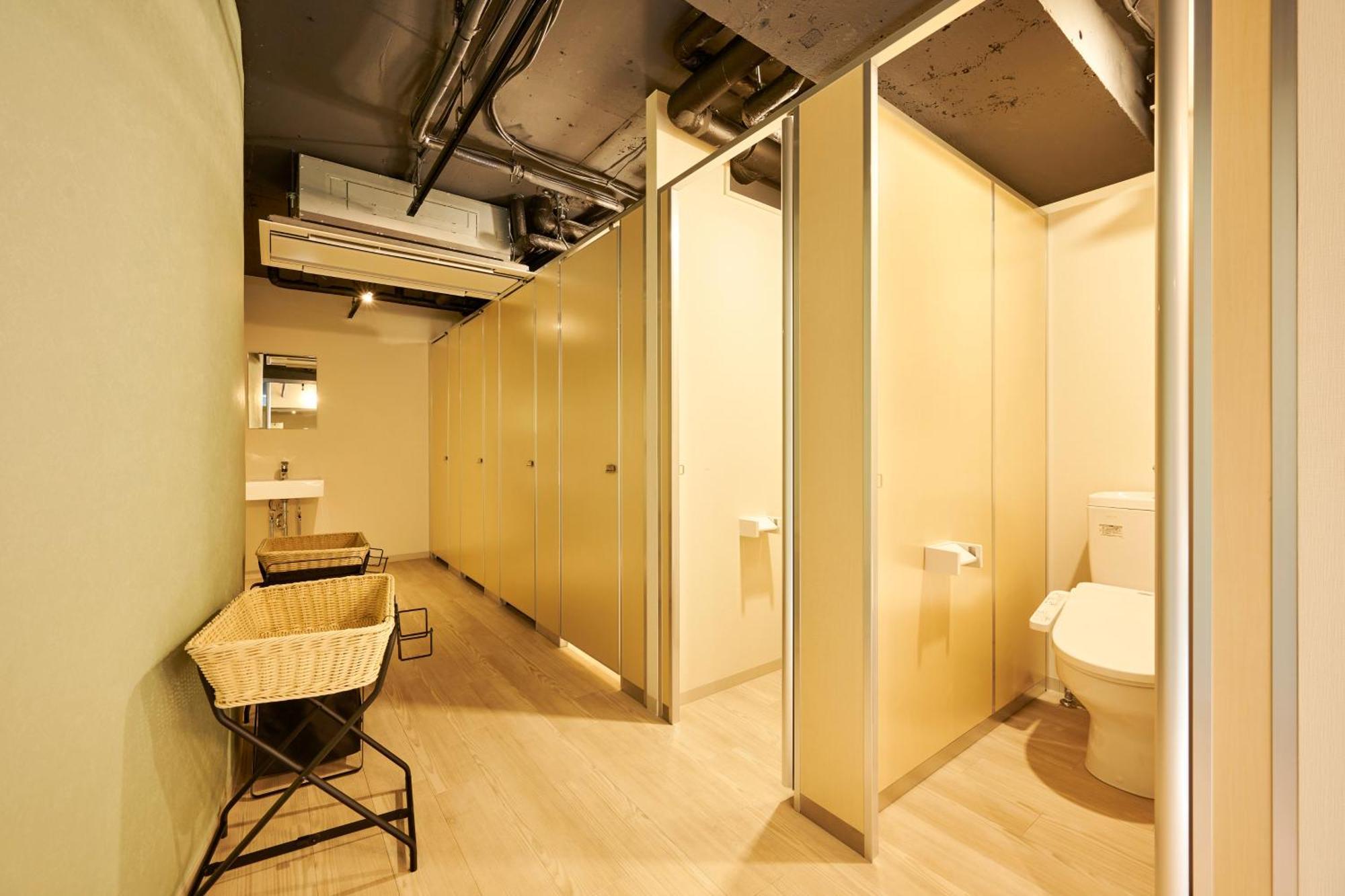 Capsule Hotel Continue Nijojokita Kyoto Exterior foto